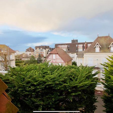 Joli Studio ☆ 100M De La Mer Et Du Centre Ville ☆ Cabourg Buitenkant foto